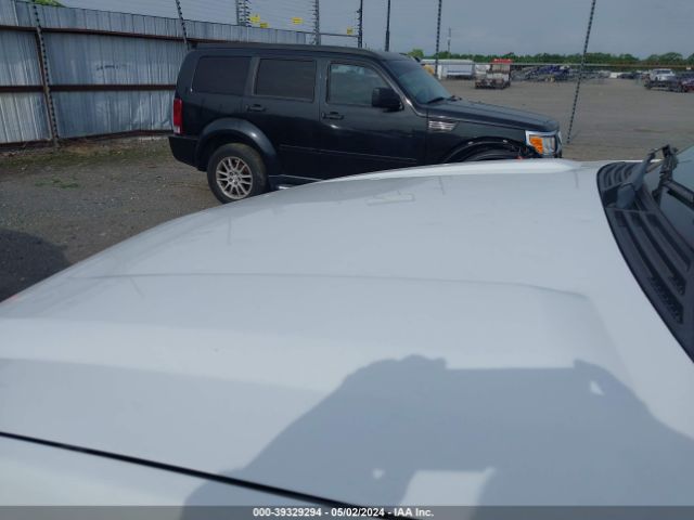 Photo 5 VIN: 1GNSCAE09DR341534 - CHEVROLET TAHOE 