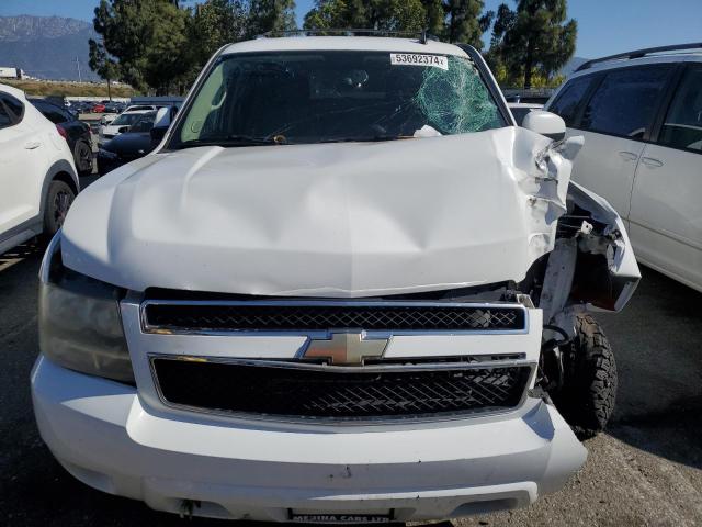 Photo 4 VIN: 1GNSCAE0XBR284984 - CHEVROLET TAHOE 