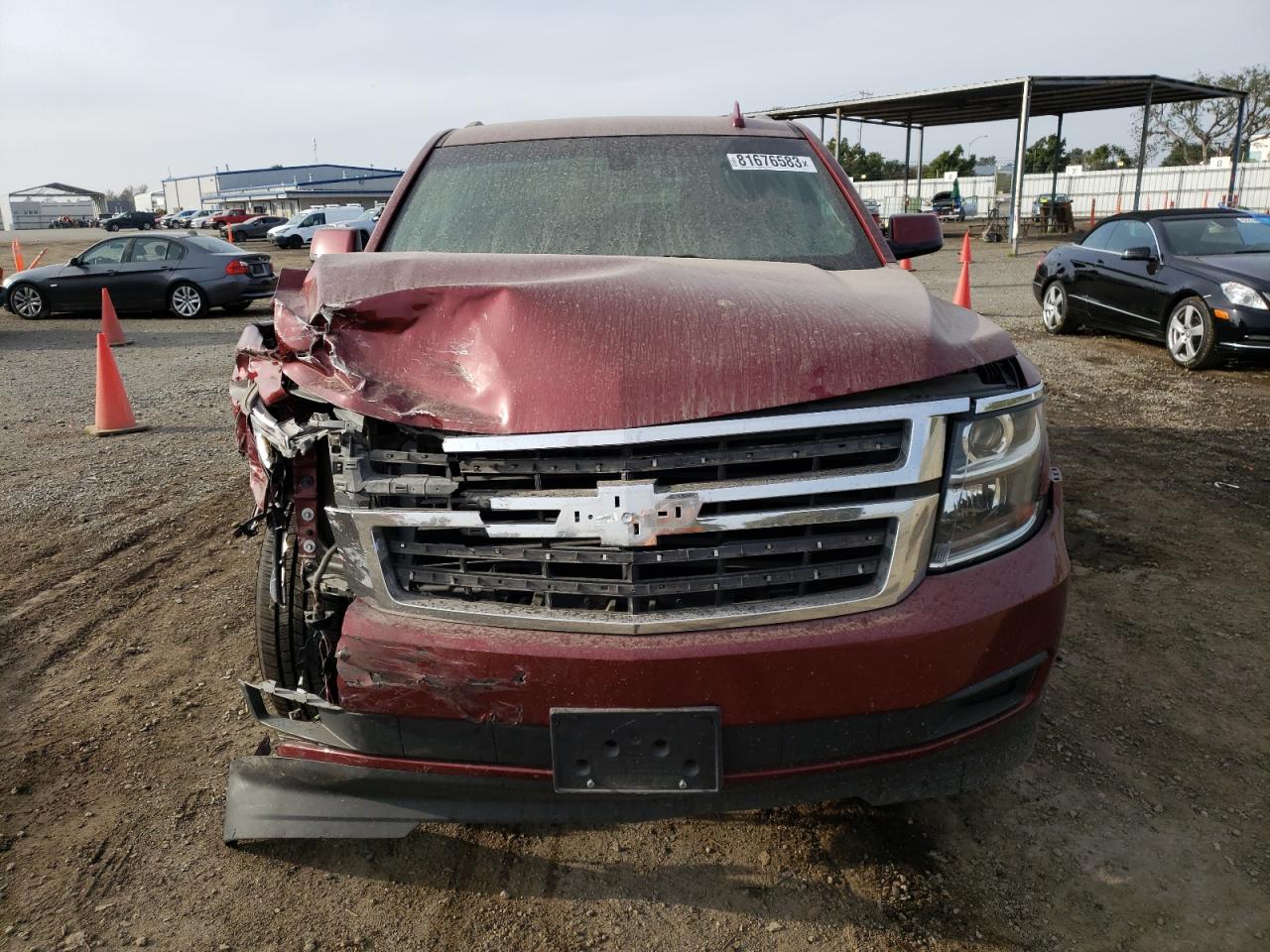 Photo 4 VIN: 1GNSCAEC6KR143713 - CHEVROLET TAHOE 