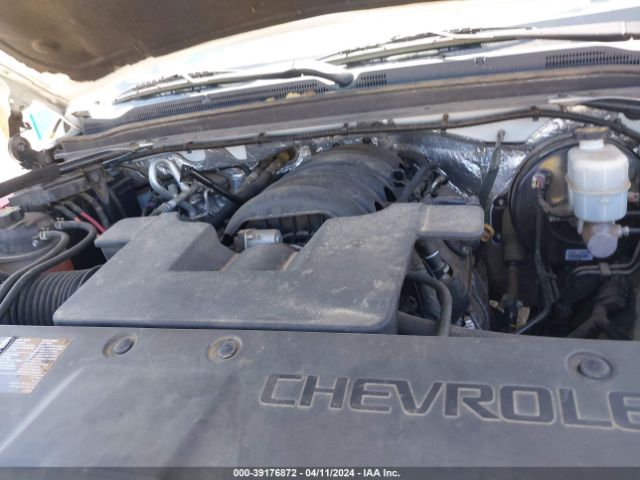 Photo 9 VIN: 1GNSCAECXHR141553 - CHEVROLET TAHOE 