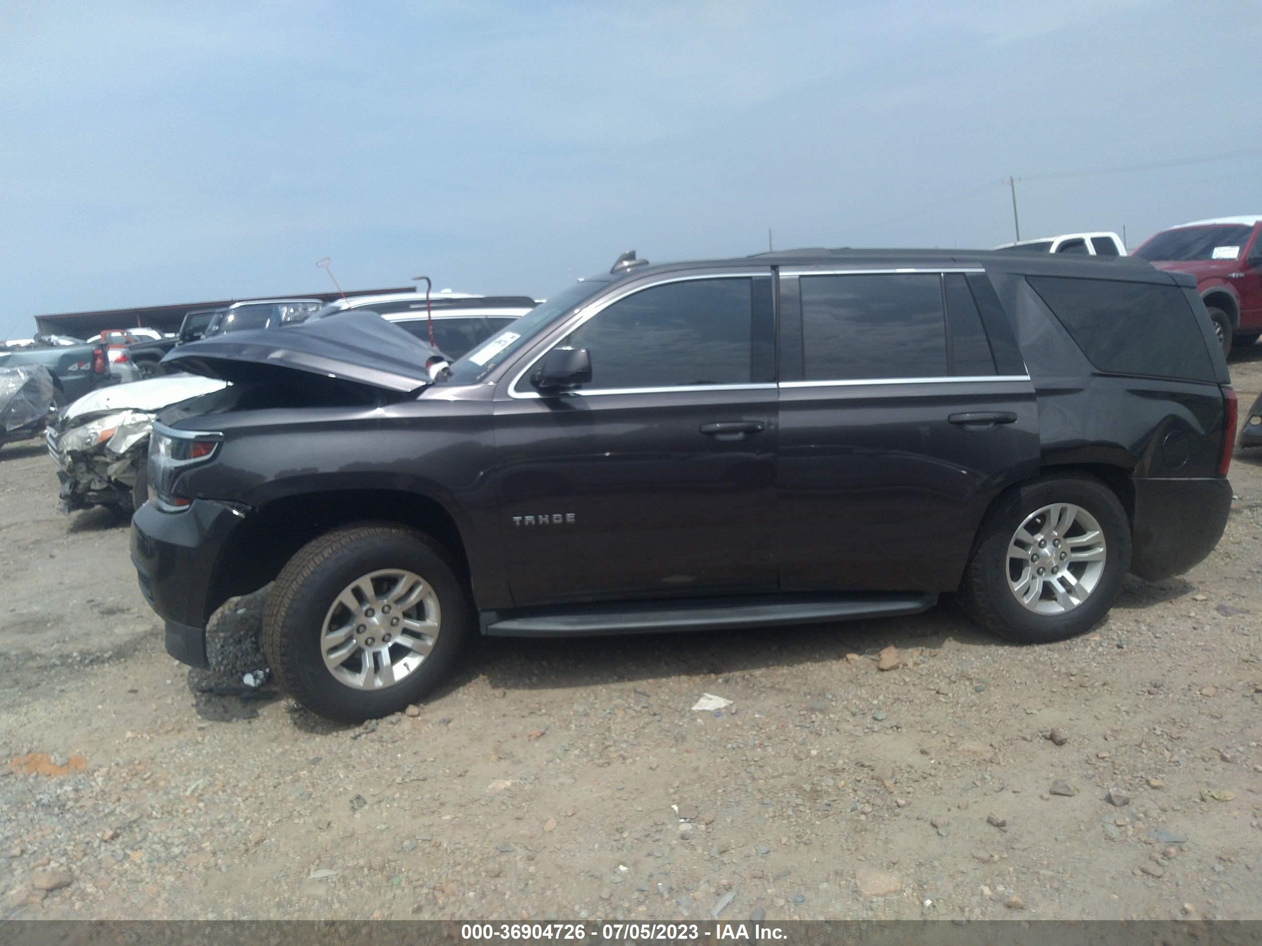 Photo 13 VIN: 1GNSCAKC0HR368478 - CHEVROLET TAHOE 