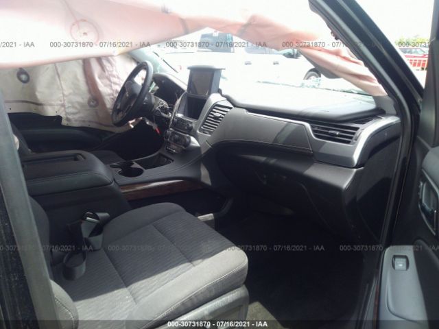 Photo 4 VIN: 1GNSCAKC2JR135708 - CHEVROLET TAHOE 