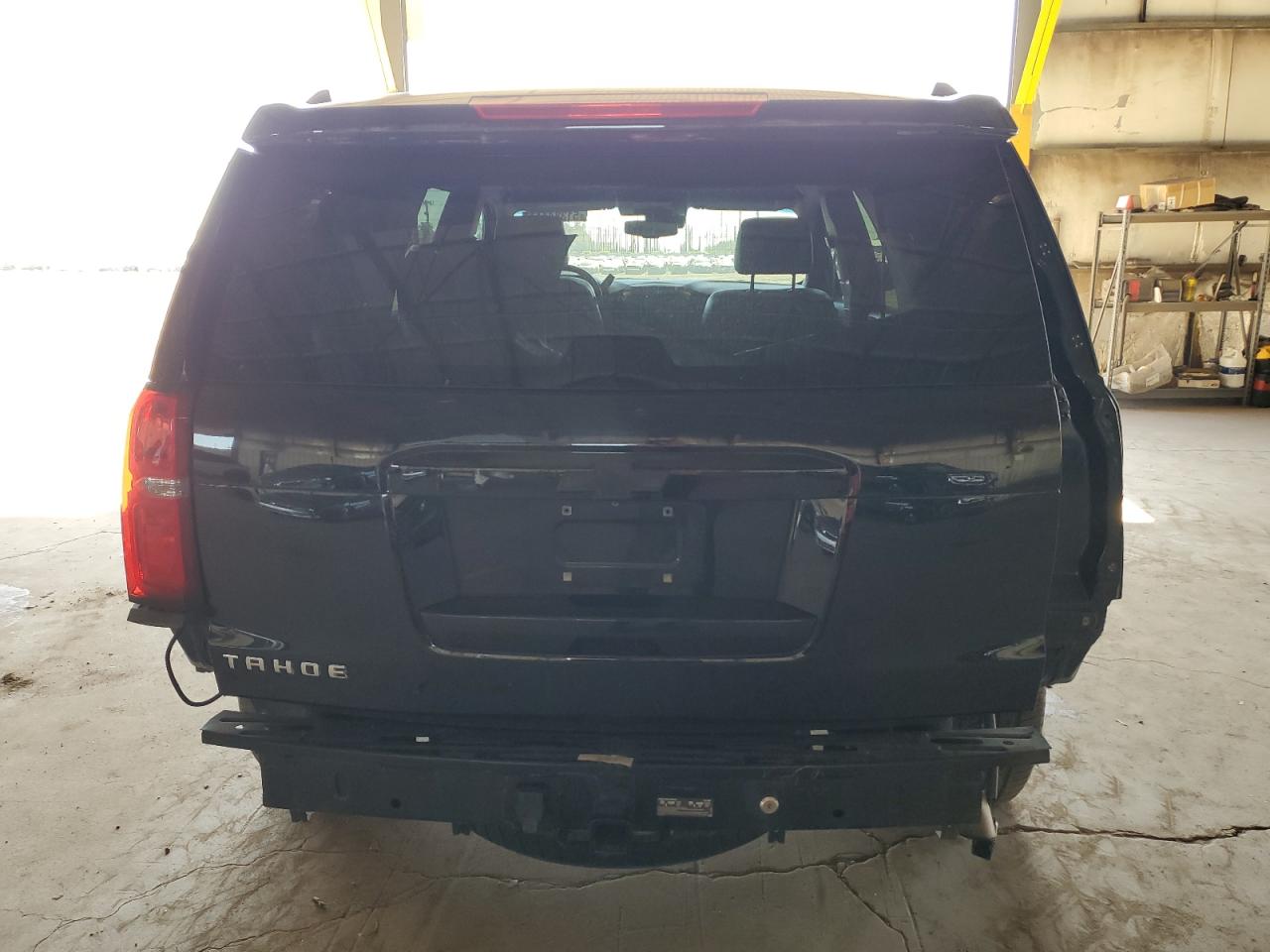 Photo 5 VIN: 1GNSCAKC4FR683782 - CHEVROLET TAHOE 