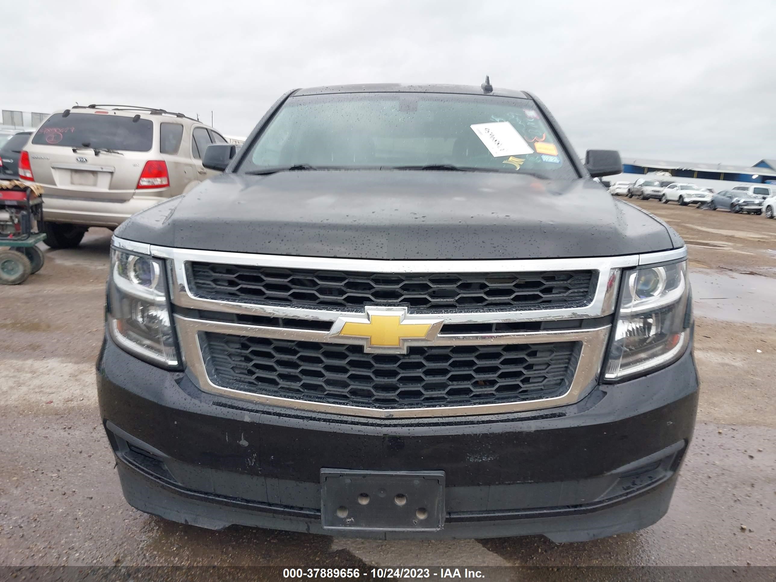 Photo 11 VIN: 1GNSCAKC6FR726129 - CHEVROLET TAHOE 