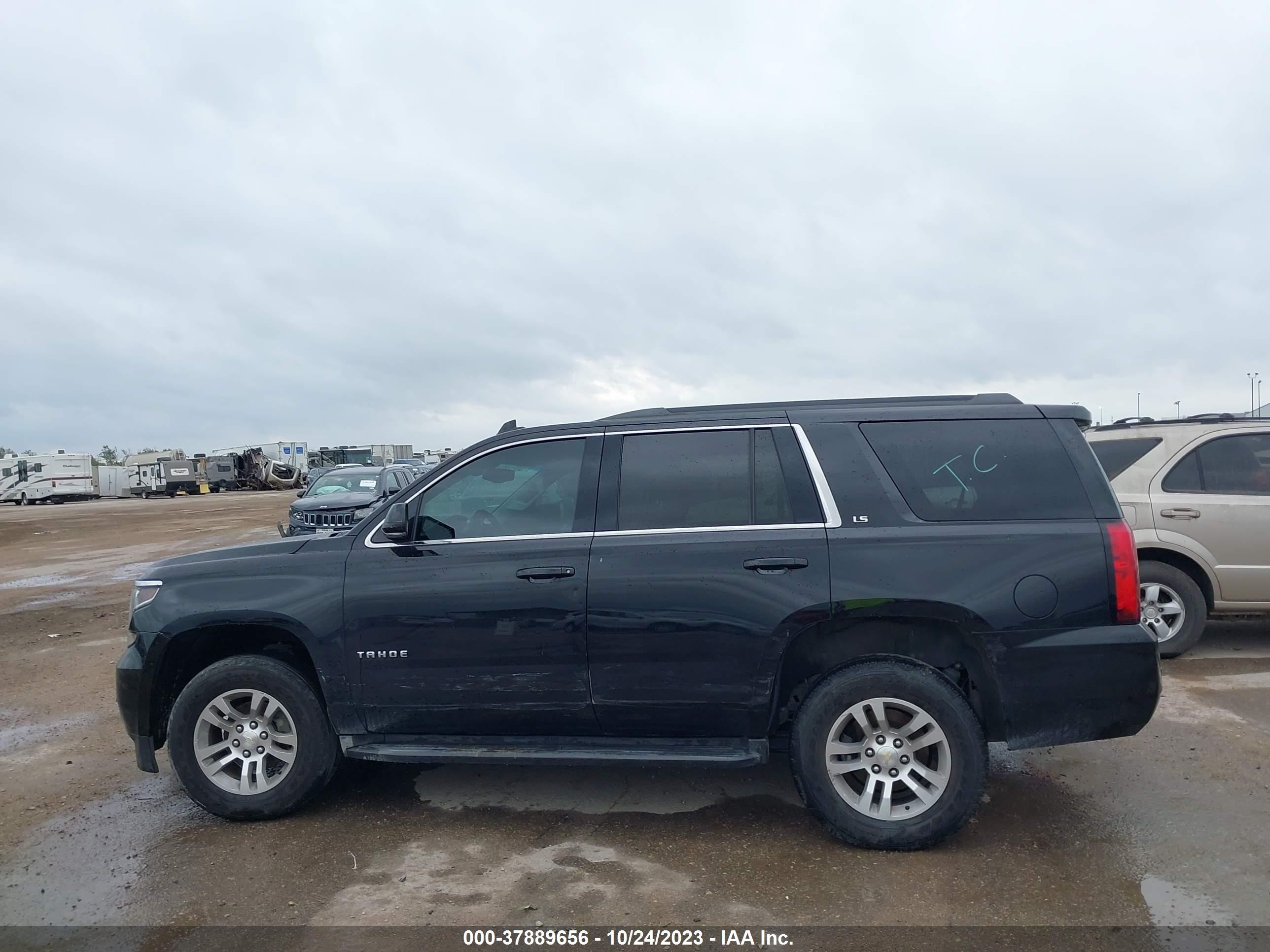 Photo 13 VIN: 1GNSCAKC6FR726129 - CHEVROLET TAHOE 