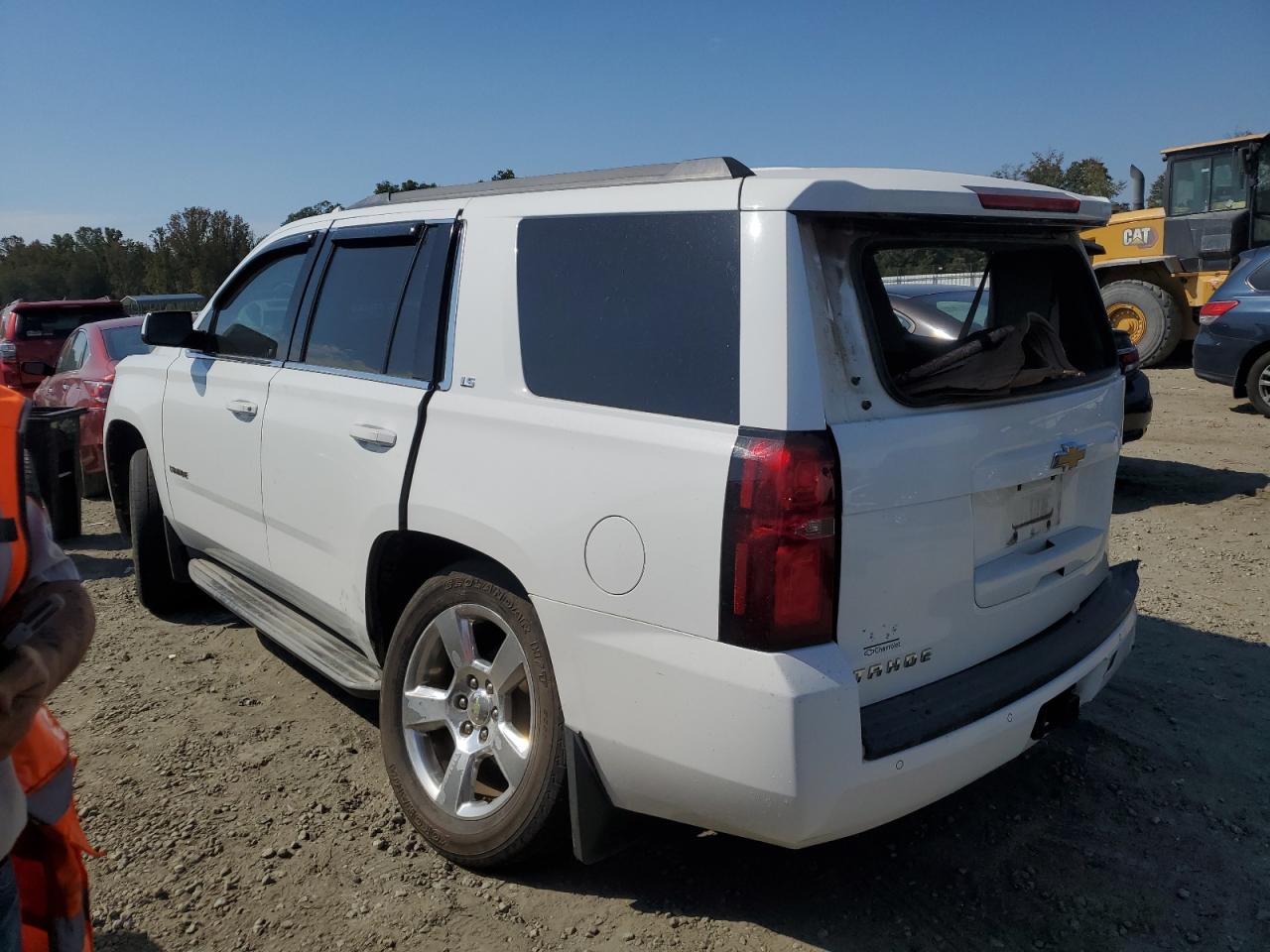 Photo 1 VIN: 1GNSCAKC6GR130326 - CHEVROLET TAHOE 