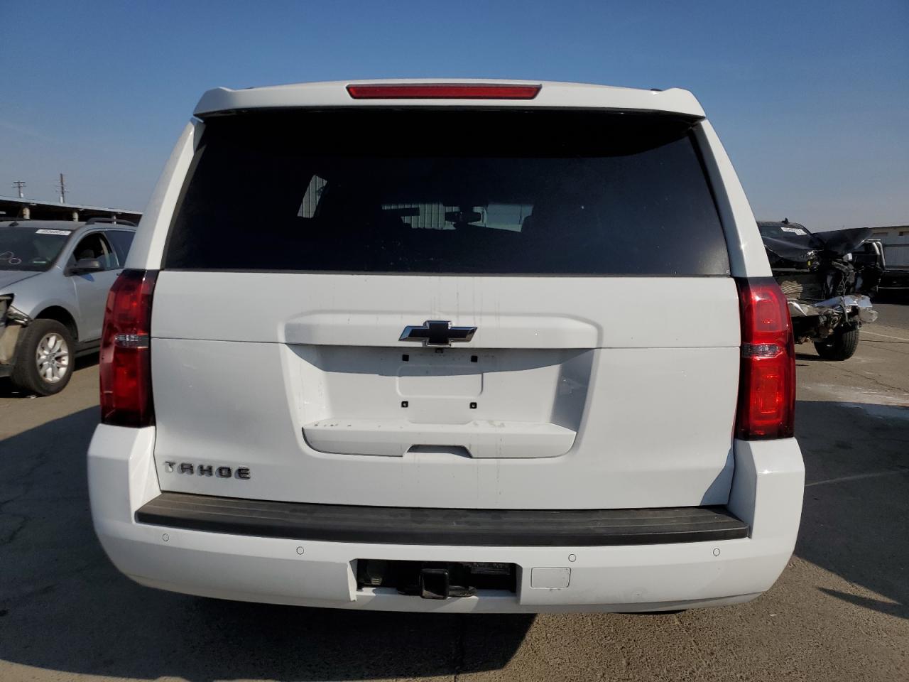 Photo 5 VIN: 1GNSCAKC6HR367447 - CHEVROLET TAHOE 