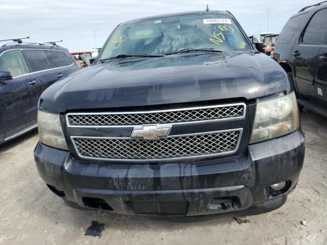 Photo 4 VIN: 1GNSCBE00BR111254 - CHEVROLET TAHOE C150 