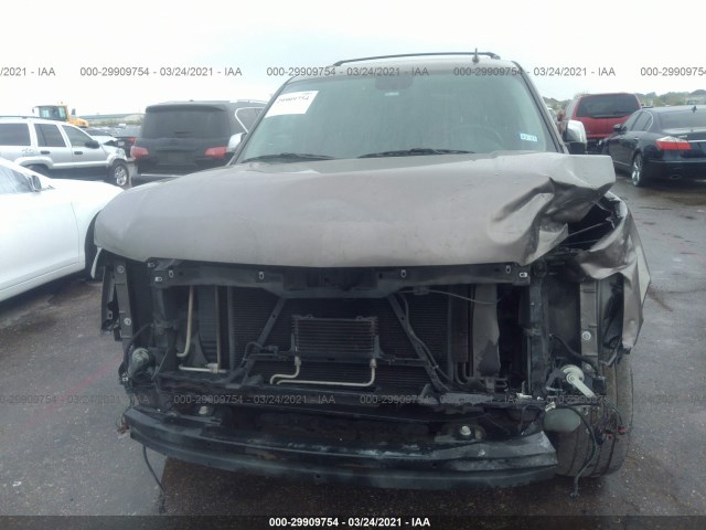 Photo 5 VIN: 1GNSCBE00BR382086 - CHEVROLET TAHOE 