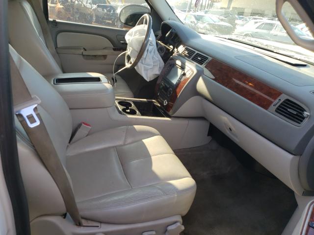 Photo 4 VIN: 1GNSCBE00DR150705 - CHEVROLET TAHOE C150 