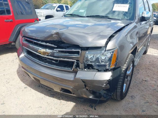 Photo 5 VIN: 1GNSCBE01BR389144 - CHEVROLET TAHOE 