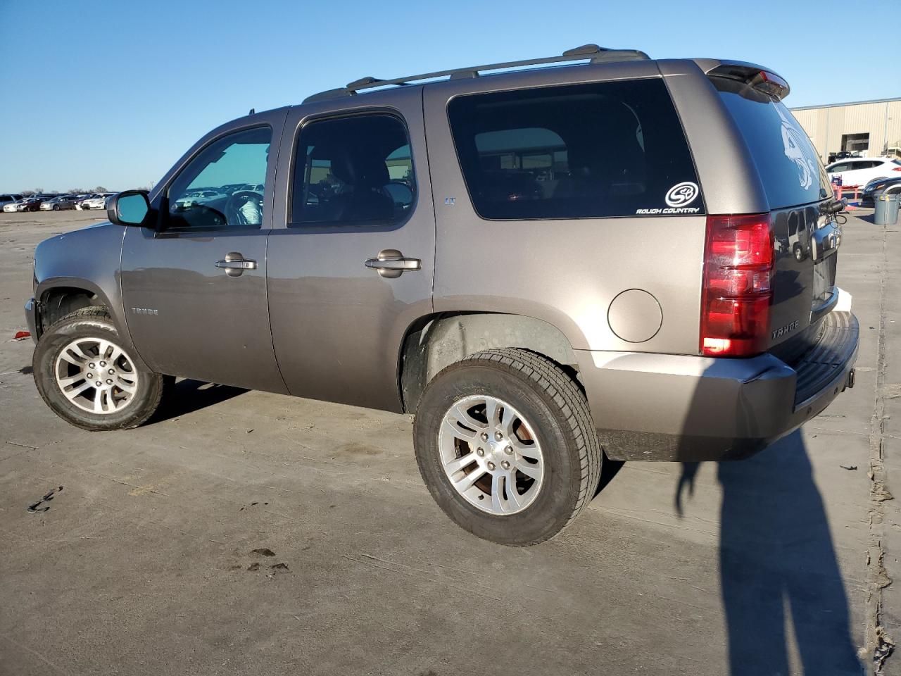 Photo 1 VIN: 1GNSCBE01CR195571 - CHEVROLET TAHOE 