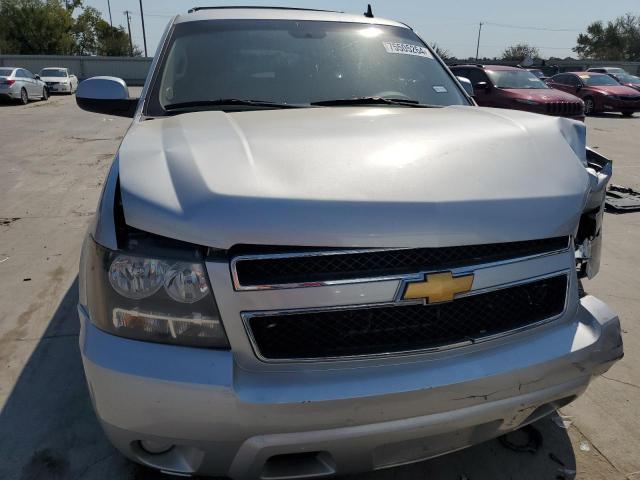 Photo 4 VIN: 1GNSCBE01DR147666 - CHEVROLET TAHOE C150 