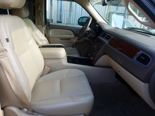 Photo 4 VIN: 1GNSCBE01DR359273 - CHEVROLET TAHOE C150 