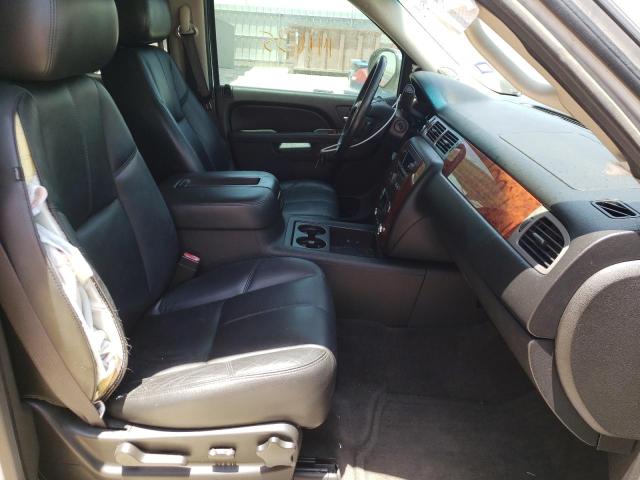 Photo 4 VIN: 1GNSCBE02DR148017 - CHEVROLET TAHOE C150 