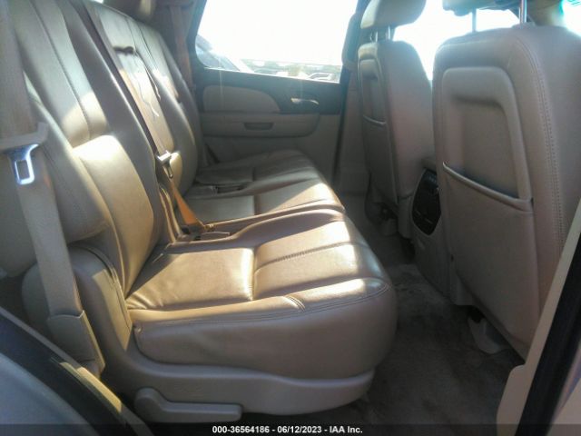 Photo 7 VIN: 1GNSCBE02ER127170 - CHEVROLET TAHOE 