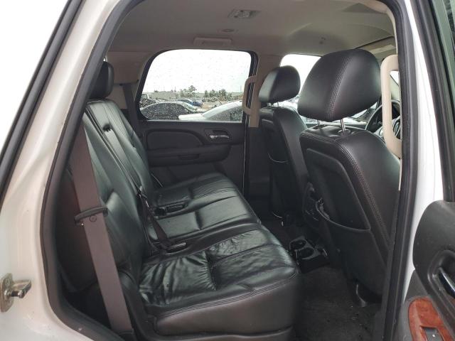 Photo 10 VIN: 1GNSCBE03BR108123 - CHEVROLET TAHOE LT 