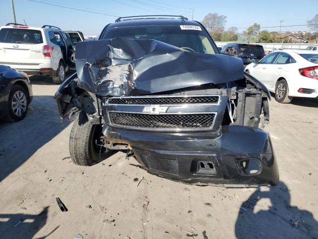 Photo 4 VIN: 1GNSCBE03BR213986 - CHEVROLET TAHOE 