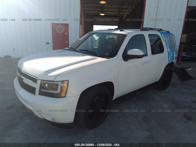 Photo 1 VIN: 1GNSCBE03BR256577 - CHEVROLET TAHOE 