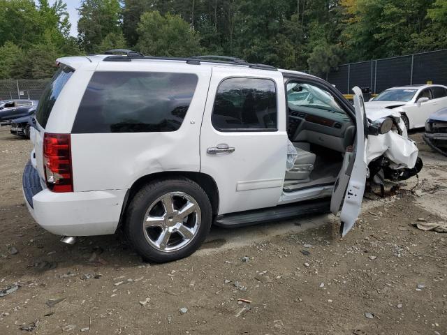 Photo 2 VIN: 1GNSCBE03BR392465 - CHEVROLET TAHOE C150 