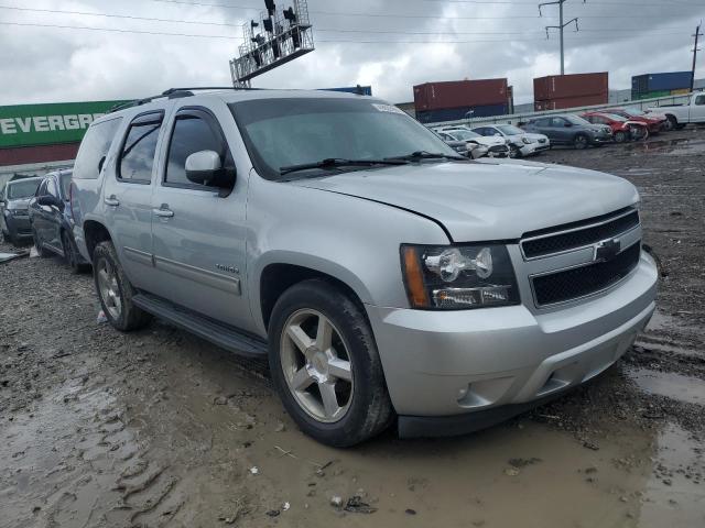 Photo 3 VIN: 1GNSCBE03CR133721 - CHEVROLET TAHOE 