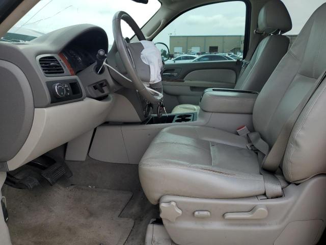 Photo 6 VIN: 1GNSCBE03DR202666 - CHEVROLET TAHOE 