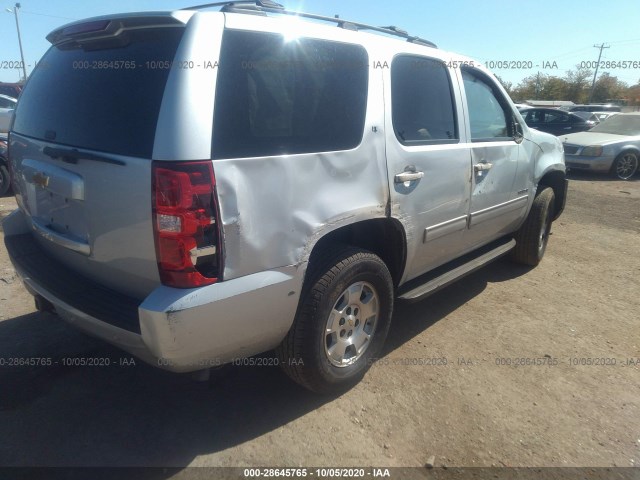 Photo 3 VIN: 1GNSCBE03DR248871 - CHEVROLET TAHOE 