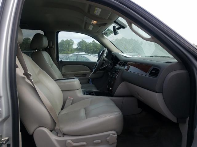 Photo 4 VIN: 1GNSCBE03DR342071 - CHEVROLET TAHOE C150 