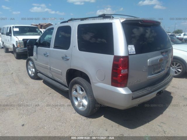 Photo 2 VIN: 1GNSCBE04BR387730 - CHEVROLET TAHOE 