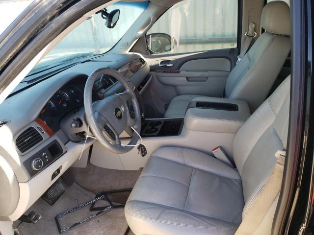 Photo 4 VIN: 1GNSCBE05BR101092 - CHEVROLET TAHOE C150 