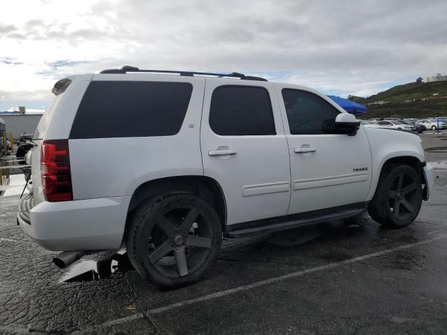 Photo 2 VIN: 1GNSCBE05DR307774 - CHEVROLET TAHOE 