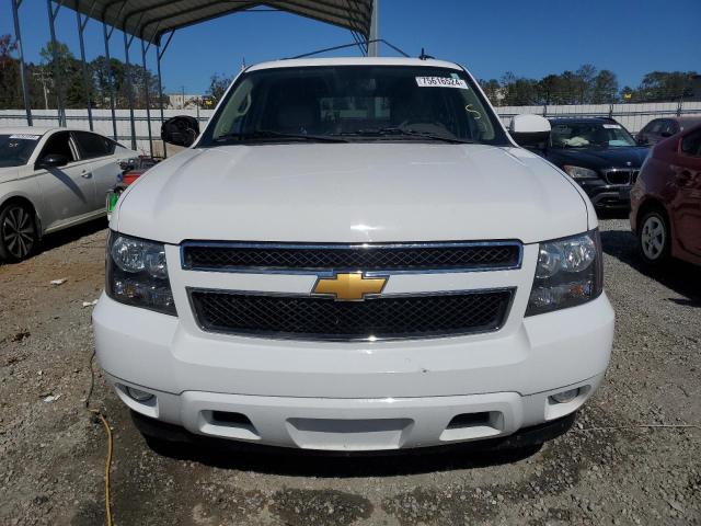 Photo 4 VIN: 1GNSCBE05DR373581 - CHEVROLET TAHOE C150 