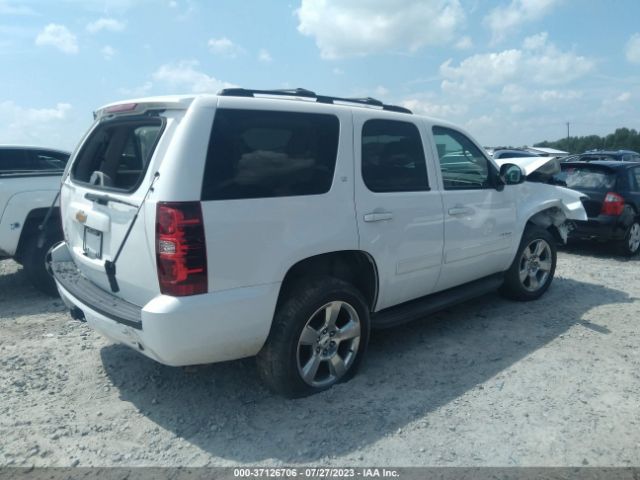 Photo 3 VIN: 1GNSCBE05ER200063 - CHEVROLET TAHOE 