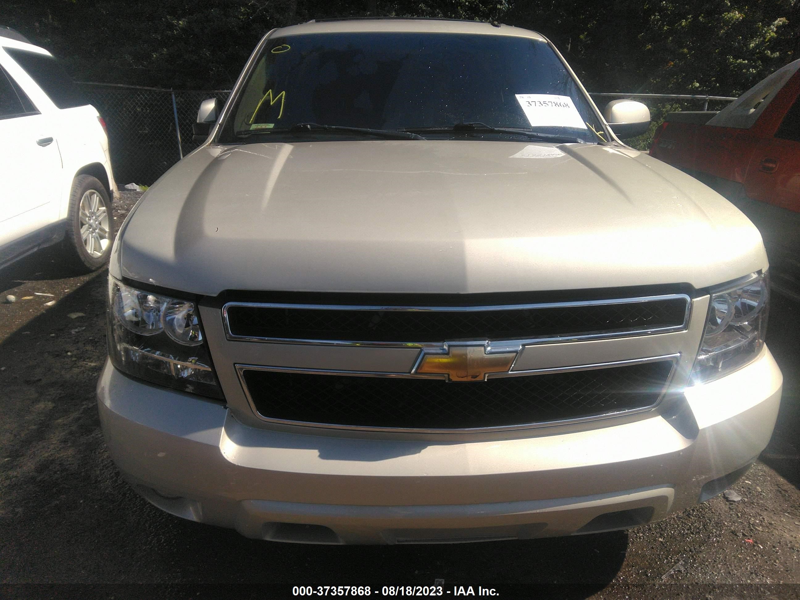 Photo 11 VIN: 1GNSCBE06CR141005 - CHEVROLET TAHOE 