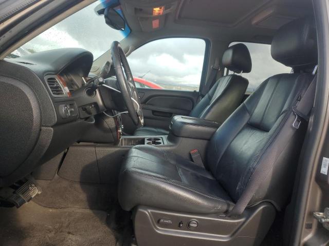 Photo 6 VIN: 1GNSCBE06CR162016 - CHEVROLET TAHOE 