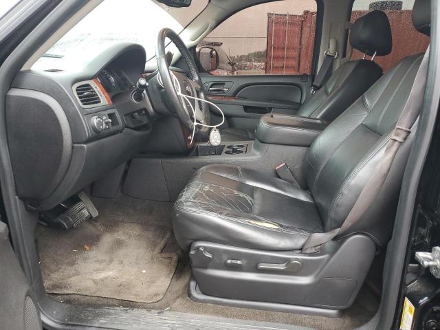 Photo 6 VIN: 1GNSCBE06DR239940 - CHEVROLET TAHOE 