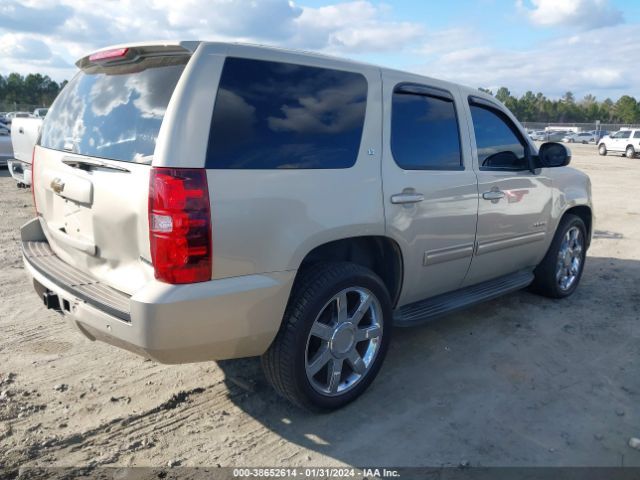 Photo 3 VIN: 1GNSCBE07BR240379 - CHEVROLET TAHOE 