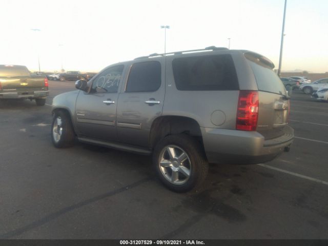 Photo 2 VIN: 1GNSCBE07CR212812 - CHEVROLET TAHOE 