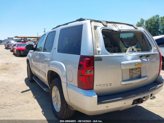 Photo 2 VIN: 1GNSCBE07CR241789 - CHEVROLET TAHOE 