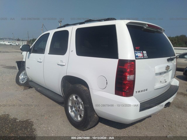 Photo 2 VIN: 1GNSCBE07DR119032 - CHEVROLET TAHOE 