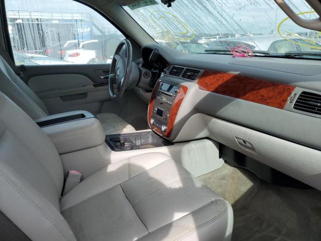 Photo 4 VIN: 1GNSCBE07DR178596 - CHEVROLET TAHOE C150 