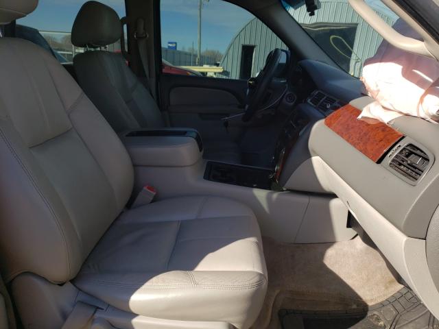 Photo 4 VIN: 1GNSCBE08BR122843 - CHEVROLET TAHOE C150 