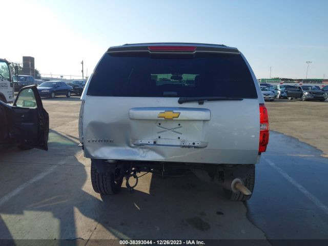 Photo 5 VIN: 1GNSCBE08DR193592 - CHEVROLET TAHOE 