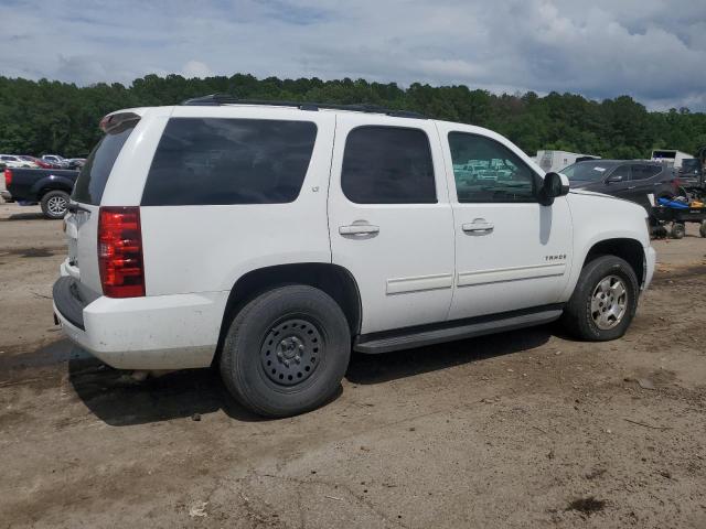 Photo 2 VIN: 1GNSCBE08DR330921 - CHEVROLET TAHOE 