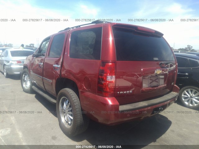 Photo 2 VIN: 1GNSCBE0XBR308884 - CHEVROLET TAHOE 