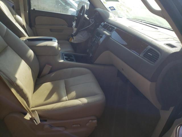 Photo 4 VIN: 1GNSCBE0XDR207475 - CHEVROLET TAHOE C150 