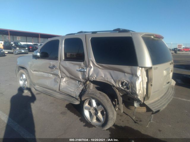 Photo 2 VIN: 1GNSCBE0XDR331942 - CHEVROLET TAHOE 