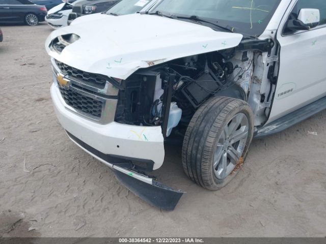 Photo 5 VIN: 1GNSCBKC0JR158667 - CHEVROLET TAHOE 