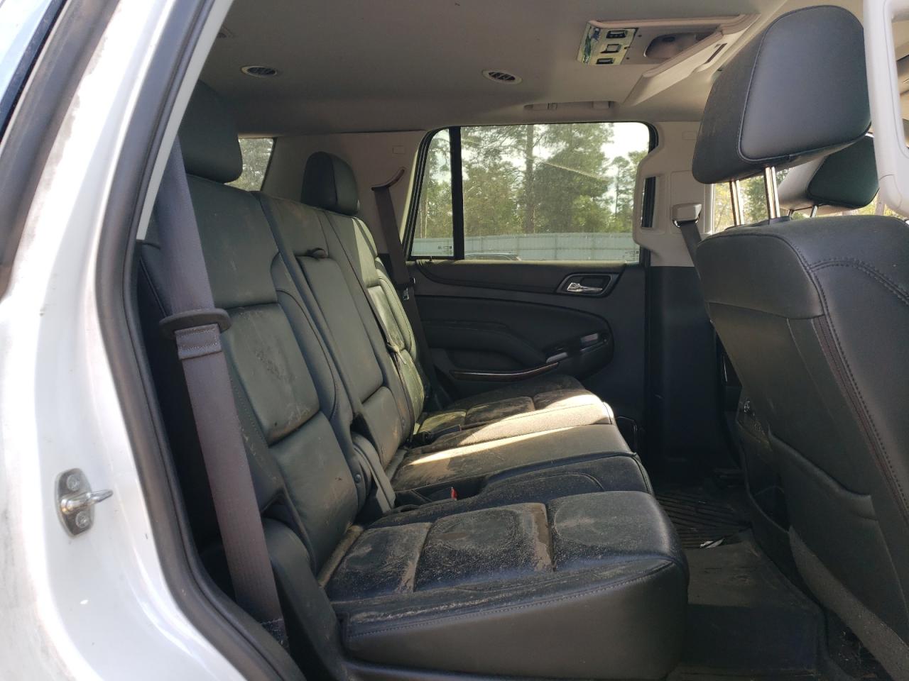 Photo 10 VIN: 1GNSCBKC1KR262523 - CHEVROLET TAHOE 