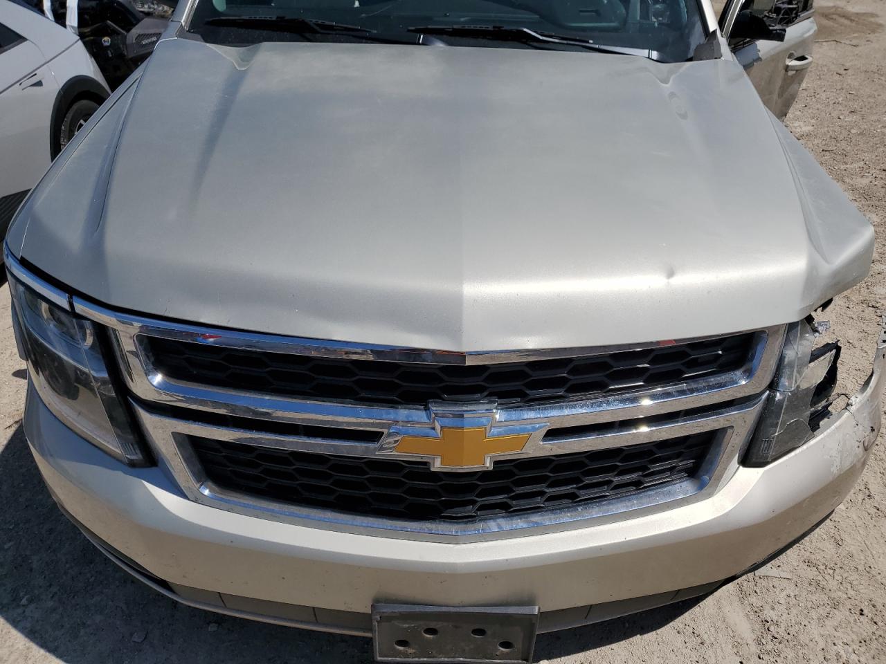 Photo 11 VIN: 1GNSCBKC2FR294855 - CHEVROLET TAHOE 